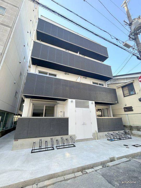 Raffine大阪九条の外観