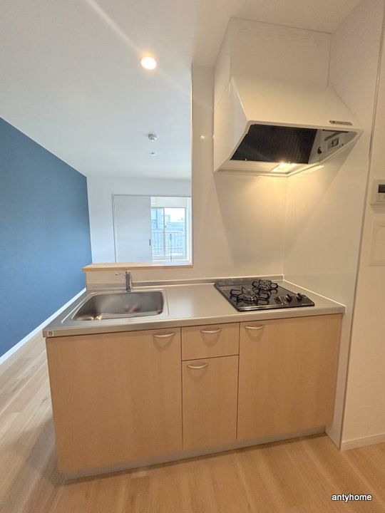 Raffine大阪九条のキッチン