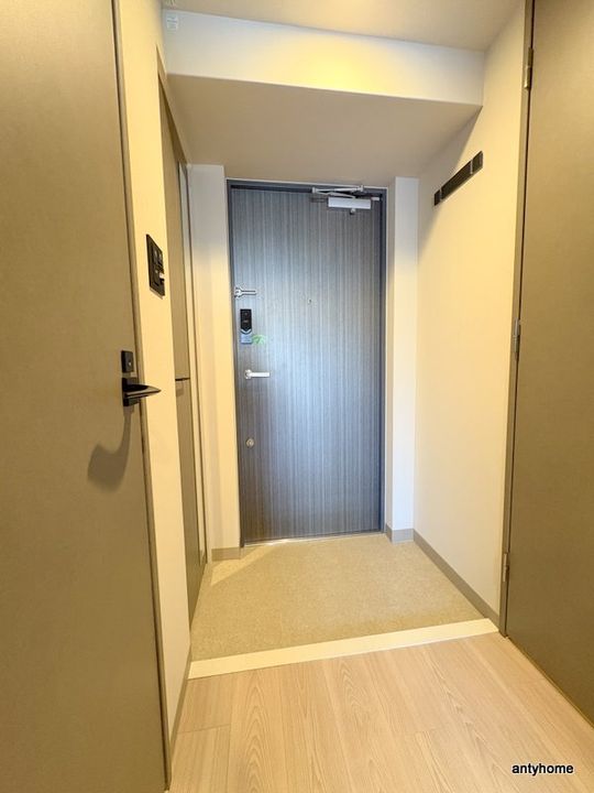 エスリードレジデンス梅田クラスシティの玄関