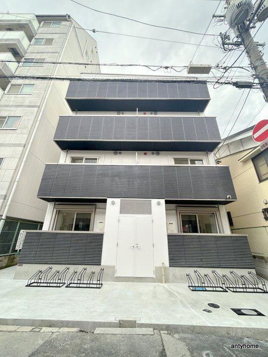 Raffine大阪九条の外観