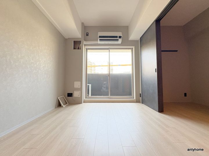 エスリードレジデンス梅田クラスシティの居間