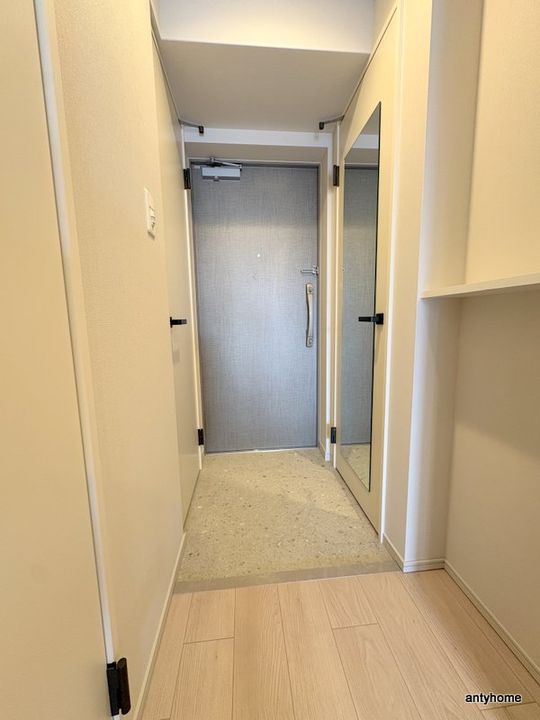 LA GRACE SENBAYASHIの玄関