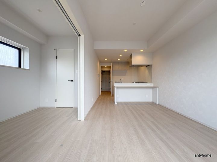 LA GRACE SENBAYASHIの居間