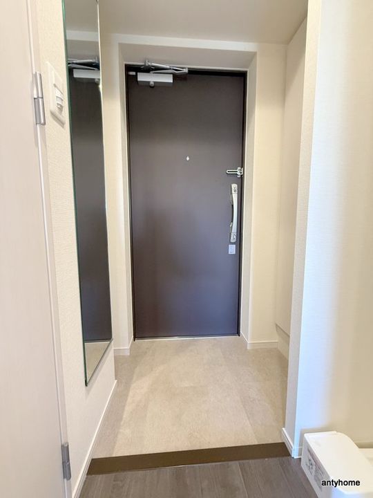 大阪府大阪市城東区東中浜9丁目(マンション)の賃貸物件の玄関