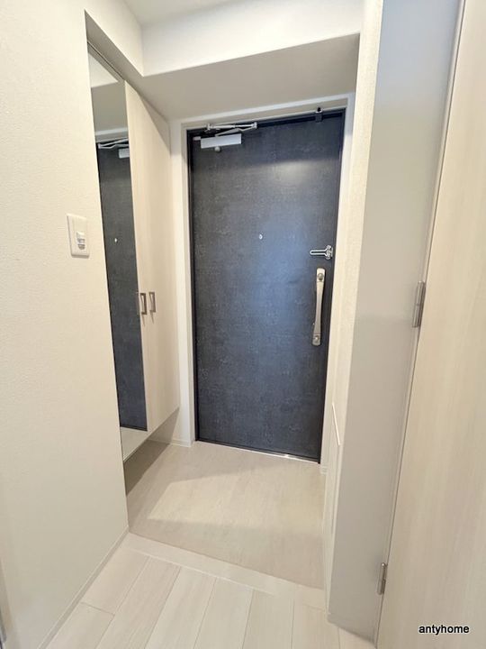 大阪府大阪市城東区中浜2丁目(マンション)の賃貸物件の玄関