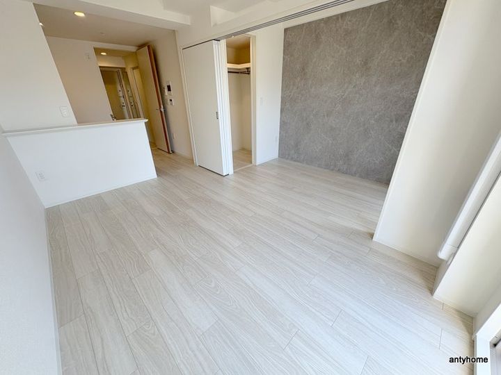 大阪府大阪市浪速区日本橋東1丁目(マンション)の賃貸物件の居間