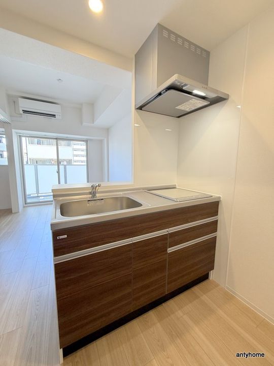 大阪府大阪市浪速区日本橋東1丁目(マンション)の賃貸物件のキッチン