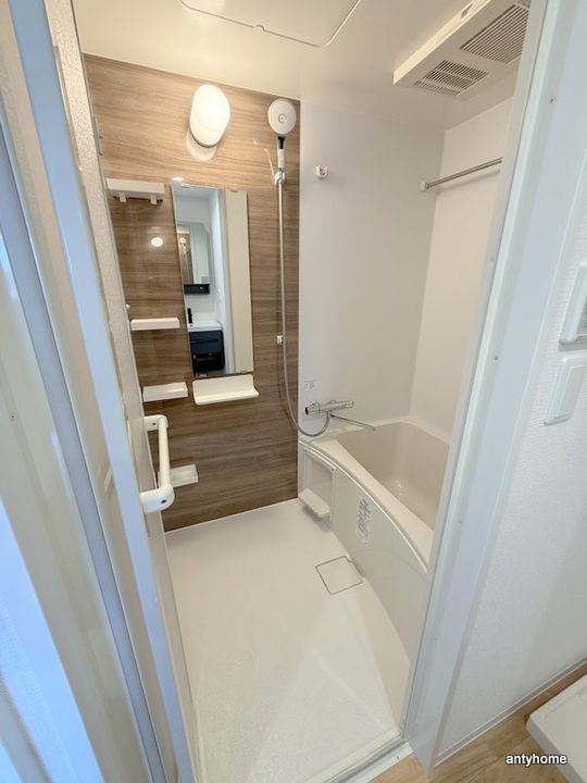 大阪府大阪市浪速区日本橋東1丁目(マンション)の賃貸物件の風呂