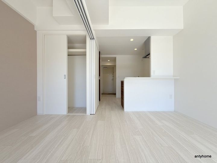 セレニテ日本橋エクラの居間