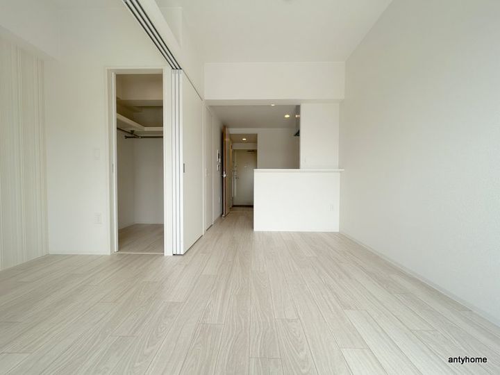 セレニテ夕陽丘エクラの居間