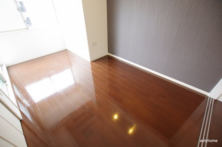 セレニテ天六の居間