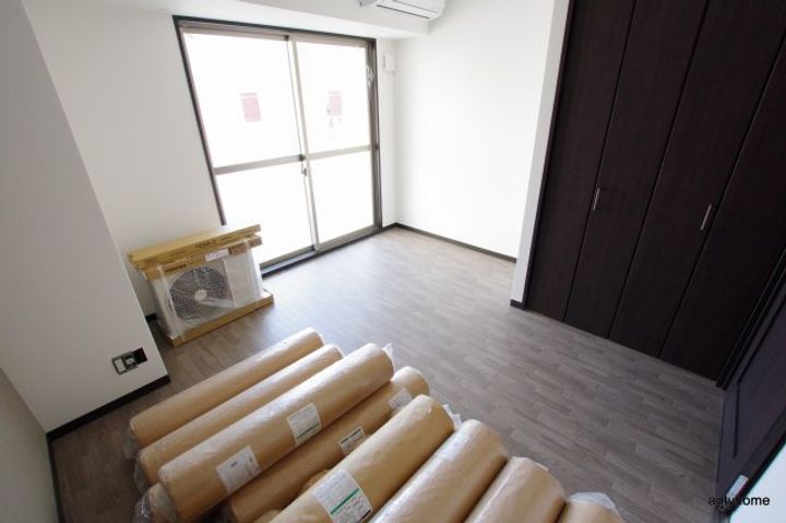 大阪府大阪市北区大淀北2丁目(マンション)の賃貸物件の居間
