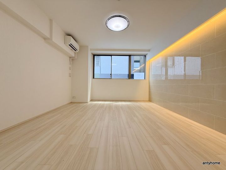 プレジオ長田の居間