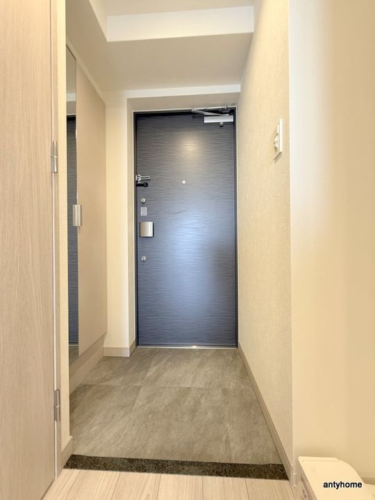 大阪府大阪市淀川区三津屋北2丁目(マンション)の賃貸物件の玄関