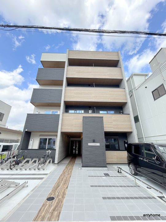 S-MOVE大阪鶴見 の外観