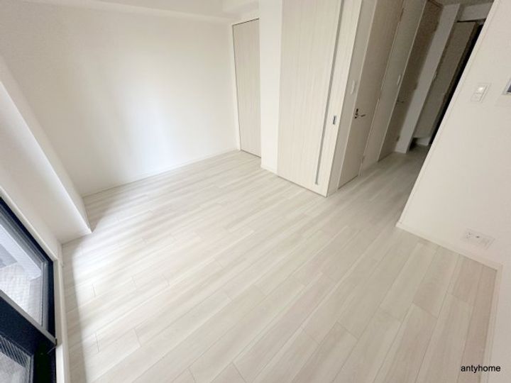 大阪府大阪市浪速区元町3丁目(マンション)の賃貸物件の居間