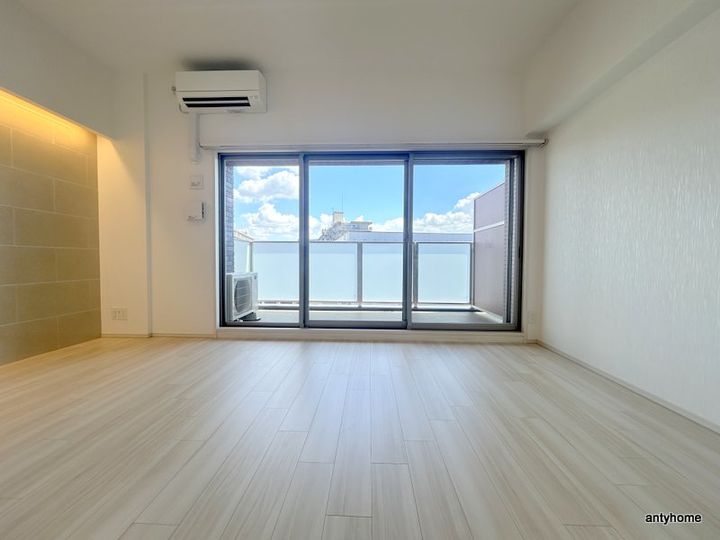 大阪府大阪市淀川区新高2丁目(マンション)の賃貸物件の居間