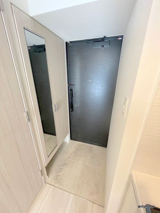 大阪府大阪市中央区南久宝寺町1丁目(マンション)の賃貸物件の玄関