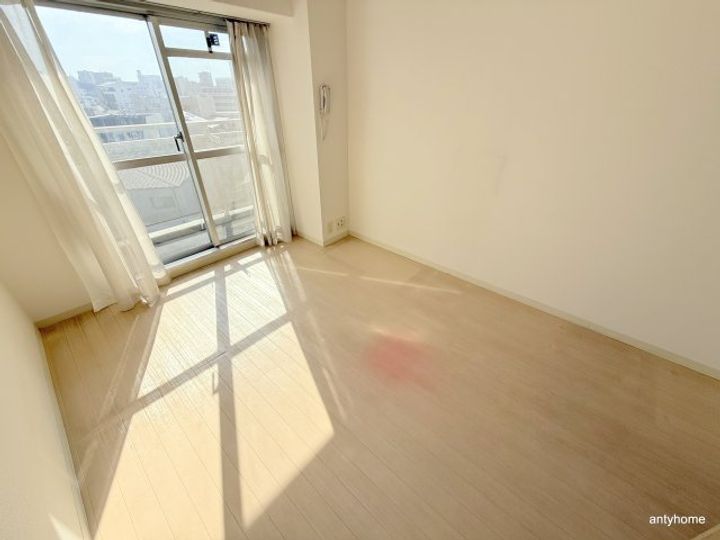 大阪府大阪市西区九条3丁目(マンション)の賃貸物件の居間