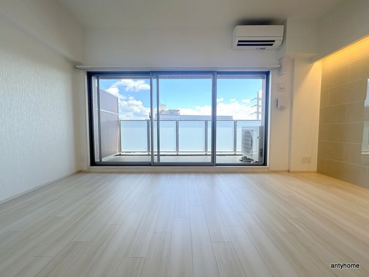 大阪府大阪市淀川区新高2丁目(マンション)の賃貸物件の居間