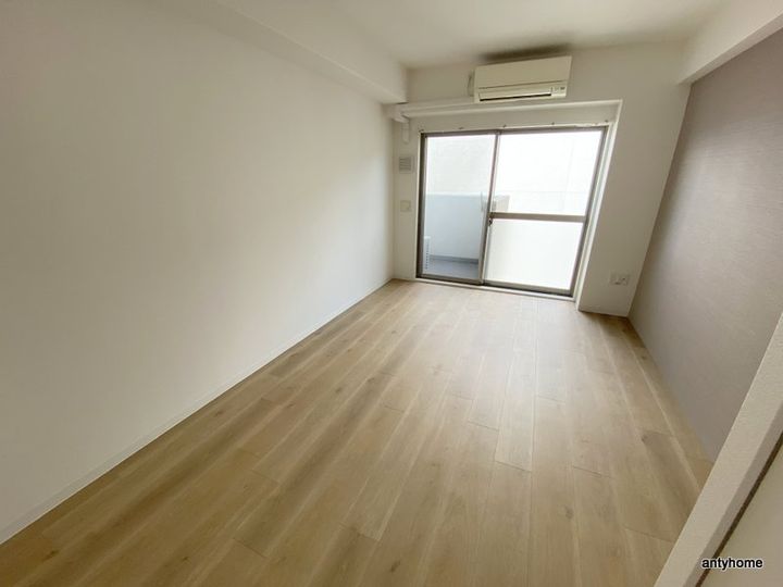 セレニテ上町台の居間