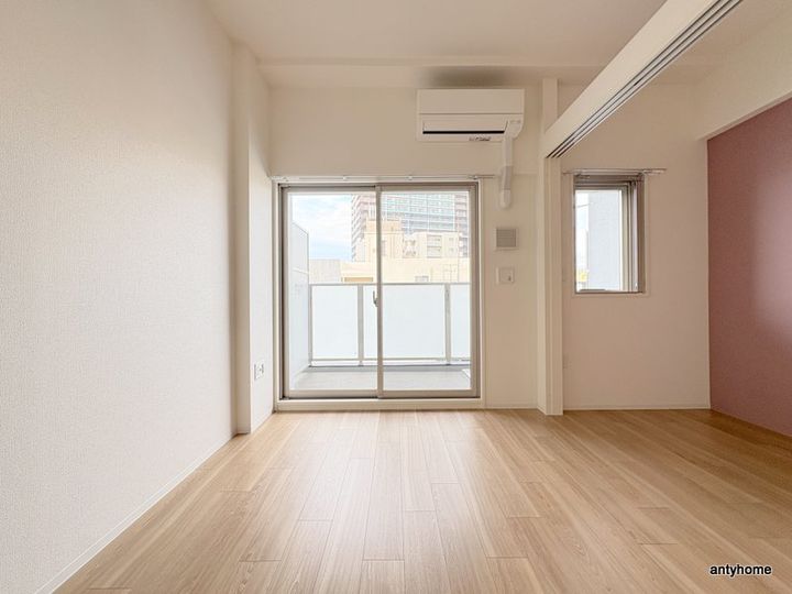 セレニテ南堀江エクラの居間
