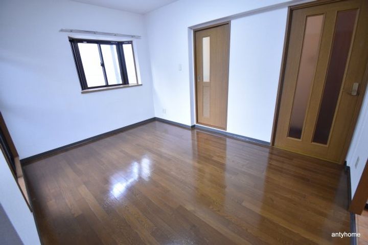 大阪府大阪市東淀川区西淡路2丁目(マンション)の賃貸物件の居間