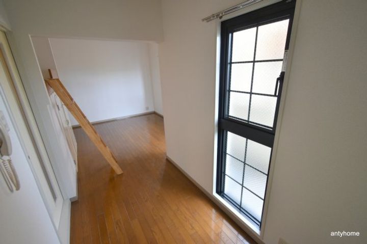 大阪府吹田市江坂町5丁目(マンション)の賃貸物件の居間