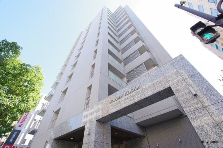 大阪府吹田市広芝町(マンション)の賃貸物件の外観
