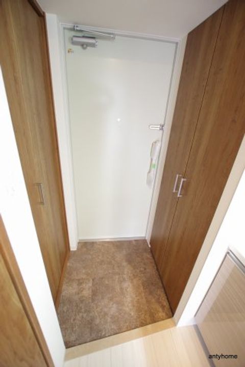 大阪府大阪市都島区高倉町3丁目(マンション)の賃貸物件の玄関