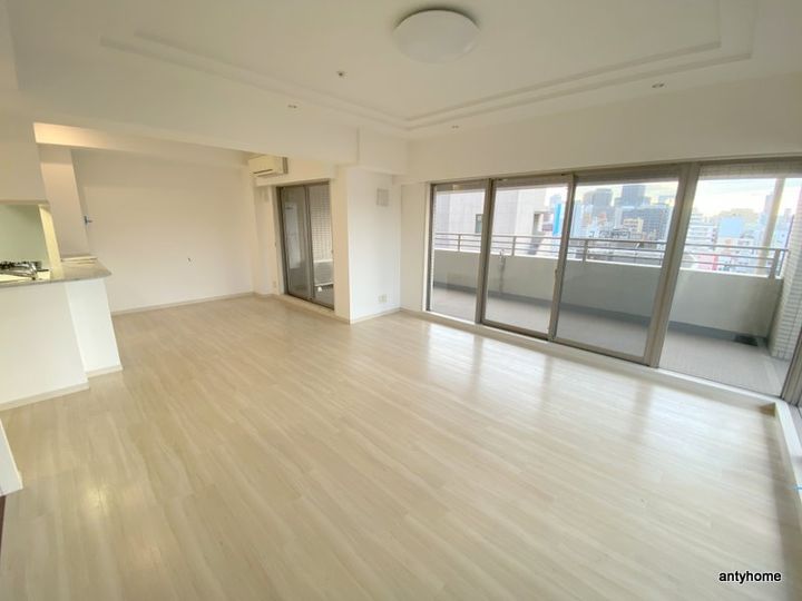 大阪府大阪市中央区高津2丁目(マンション)の賃貸物件の寝室