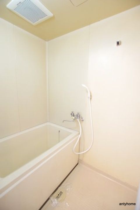 フローライト豊里1の風呂