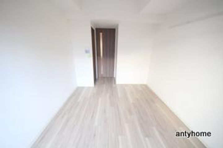 プレサンス梅田北オールの居間