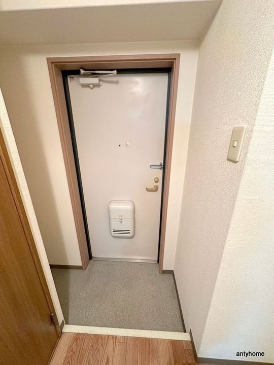 アヴォートルサンテの玄関