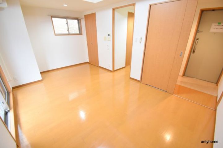 サンロワール江坂リュッセの寝室