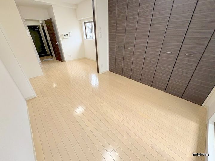 レジディア京町堀の居間