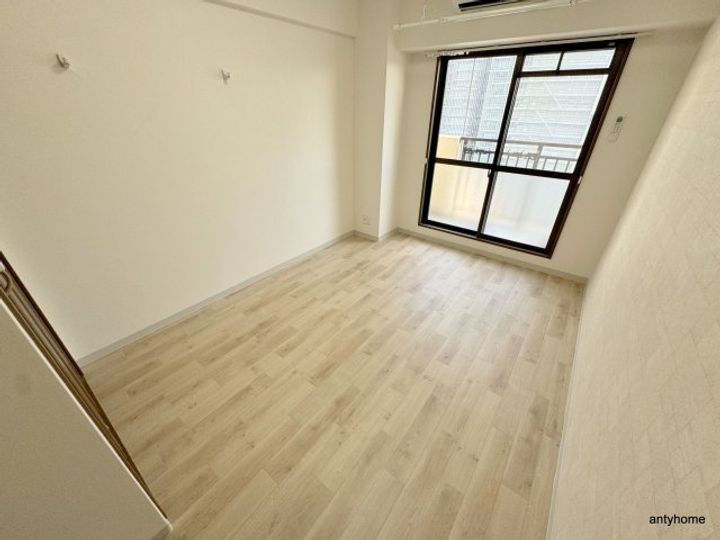 大阪府大阪市淀川区西三国1丁目(マンション)の賃貸物件の居間