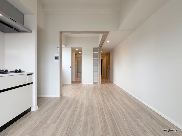 S-RESIDENCE天満橋arの居間