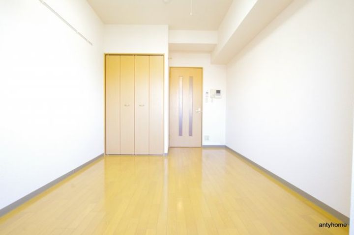 セゾンコート新大阪の居間