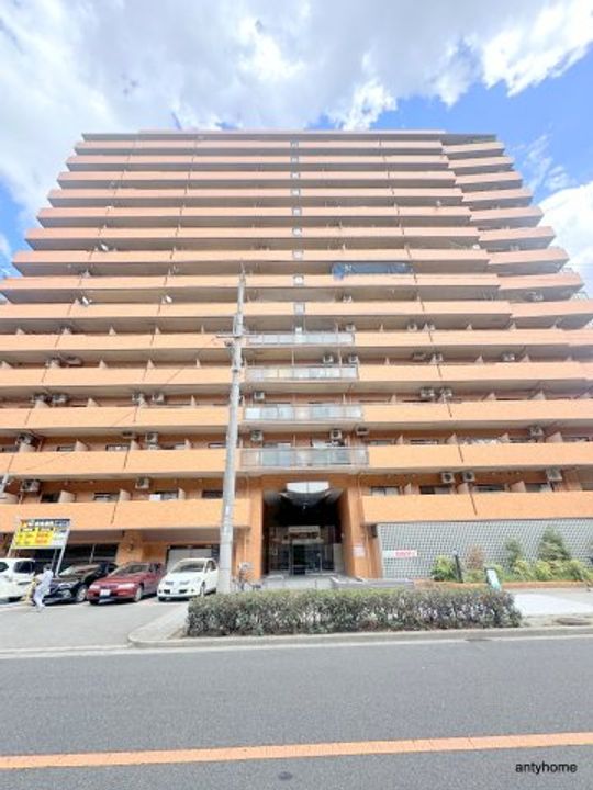ライオンズシティ難波南の外観