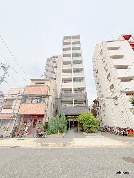 セオリー大阪城サウスゲートの外観