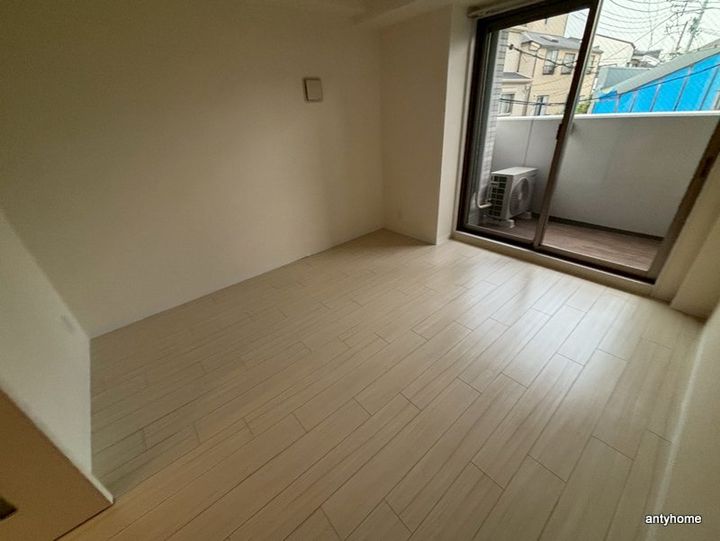 セオリー大阪城サウスゲートの居間