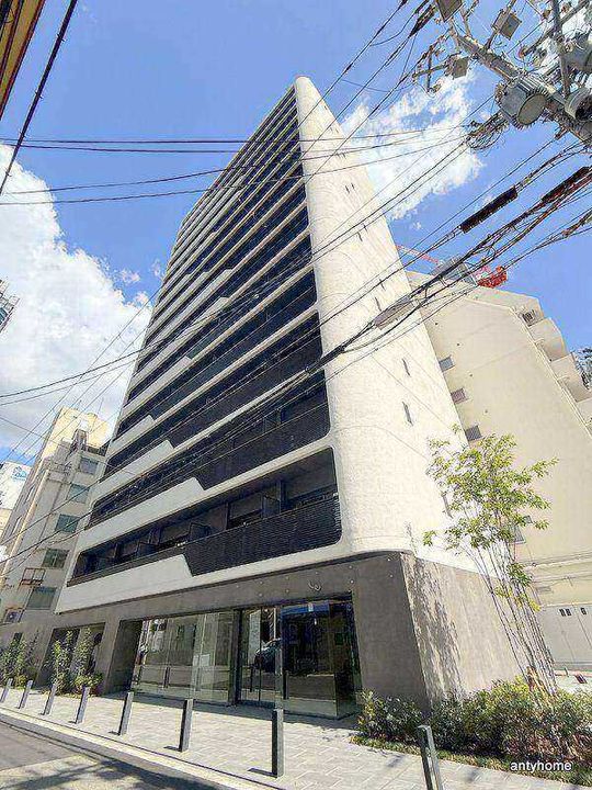 コンフォリア・リヴ北浜淡路町の外観