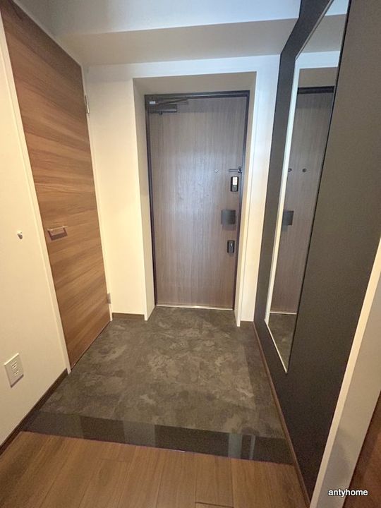 セントリヴィエ大阪梅田の玄関