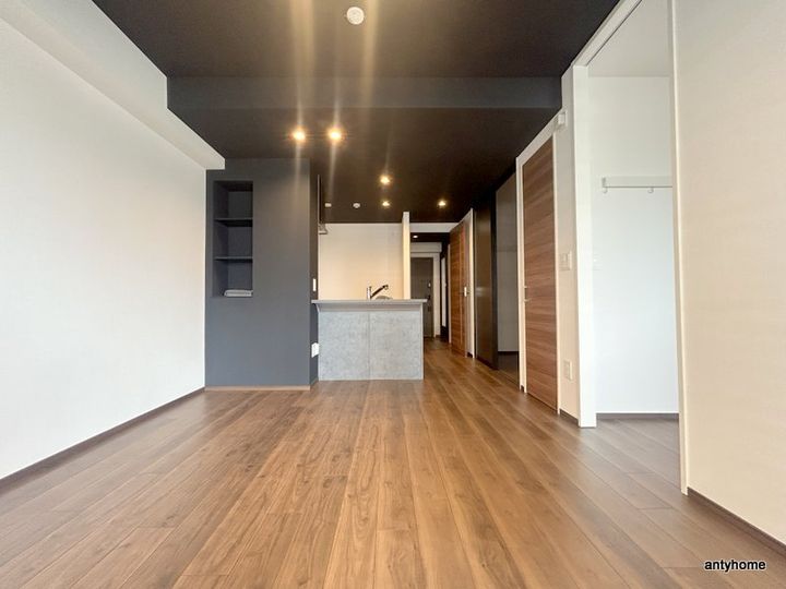 セントリヴィエ大阪梅田の居間