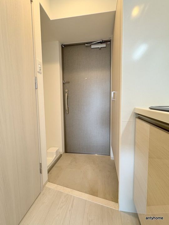 大阪府大阪市福島区海老江6丁目(マンション)の賃貸物件の玄関