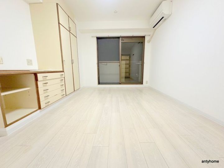 ハイツ西村の寝室