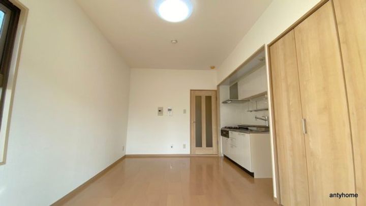 大阪府大阪市北区長柄西2丁目(マンション)の賃貸物件の居間