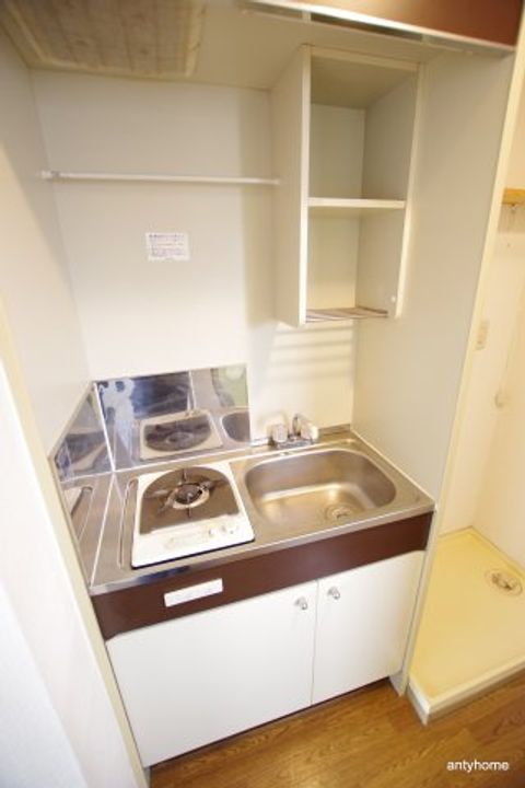 サンコーポウエノのキッチン