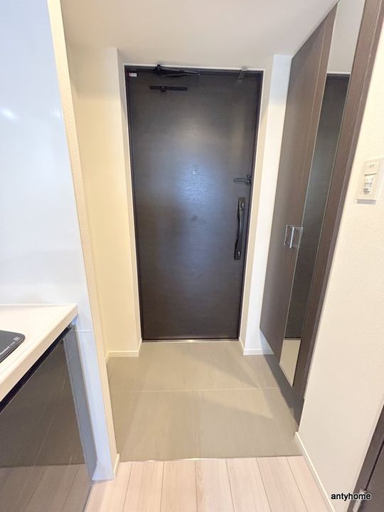 S-RESIDENCE大和田alineの玄関